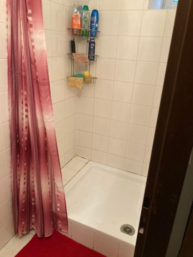 Meclov Apartment Luaran gambar